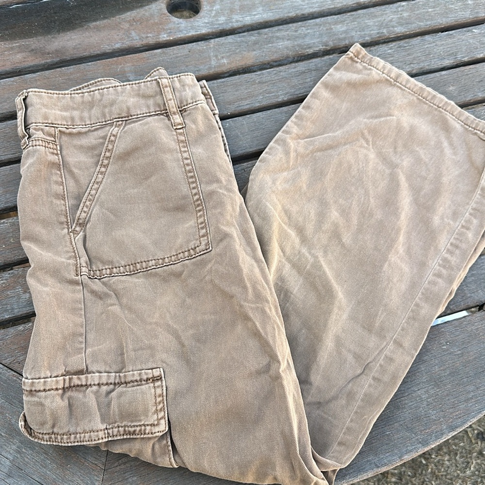 RSQ tan cargo pants lots of pockets